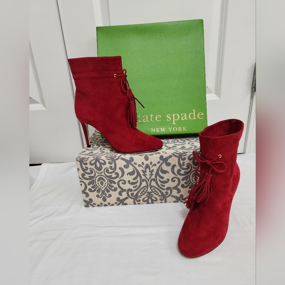 Kate Spade New York- Women's Dillane Ankle Booties in CHERRY RED - Picture 5 of 6